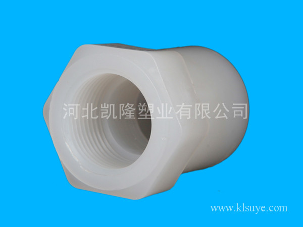 PVDF 內(nèi)螺紋管接頭 對(duì)焊